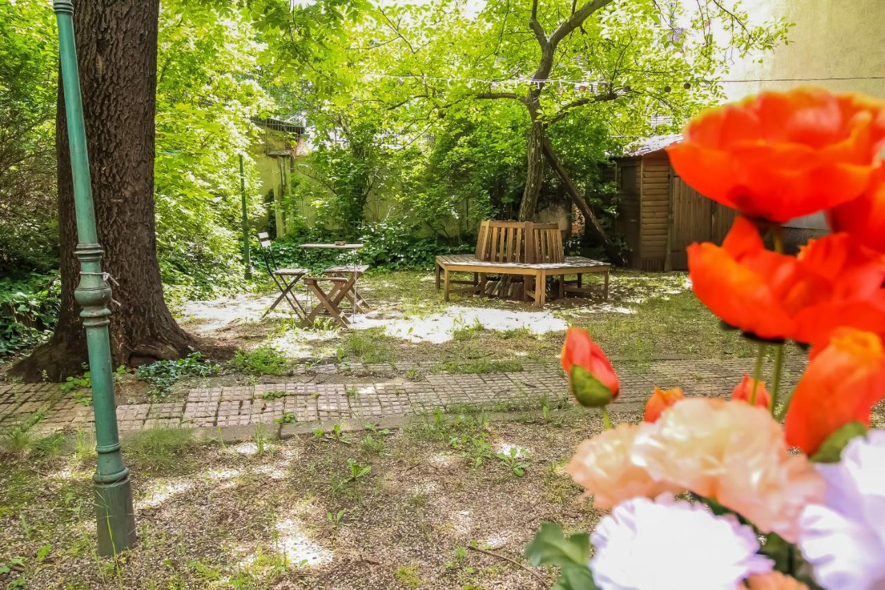 Economic 2sb In Lively Area Apartament Viena